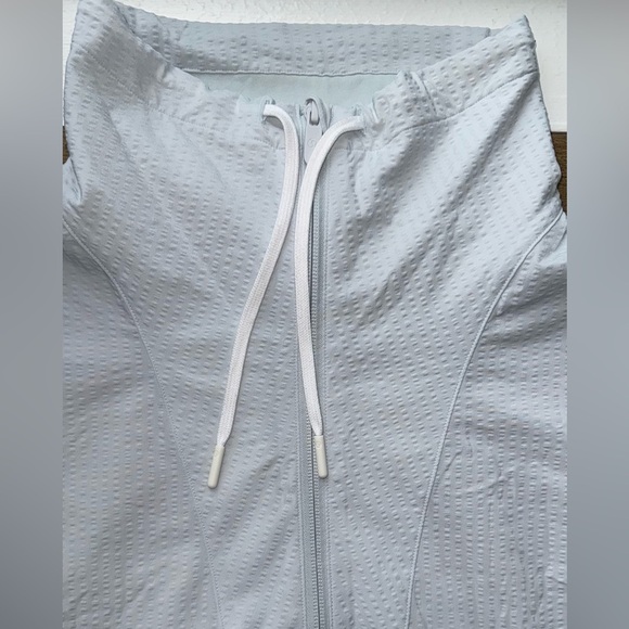 Lululemon Pack Light Pullover Packable Jacket Size 4 Blue Ocean Air 1/2 Zip - Picture 3 of 11